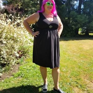 16W Little Black Dress